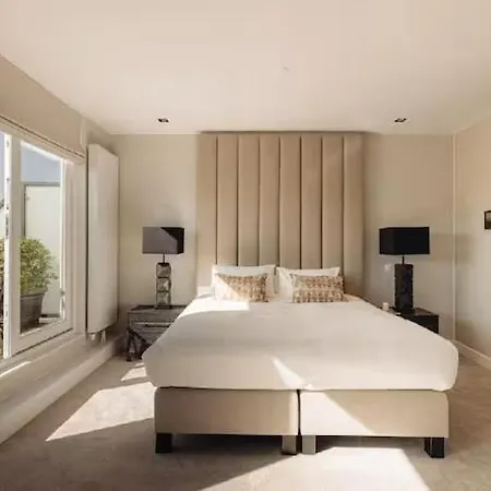 Spectacular Double Upper House With Rooftop アパート