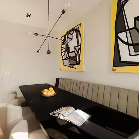 アパート Spectacular Double Upper House With Rooftop *